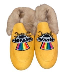 BaShafanni Mules 9 UFO pride fur slippers rainbow yellow comfy gold